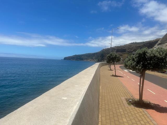 Hostal Casa Do Pico Ribeira Brava Exterior foto